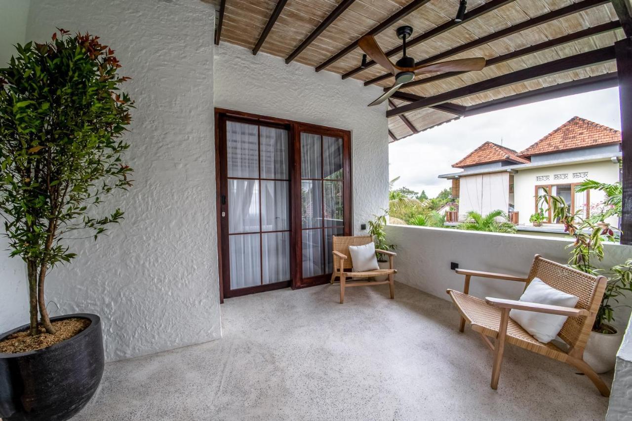 Putri Salju Villa By Evdekimi Ubud エクステリア 写真
