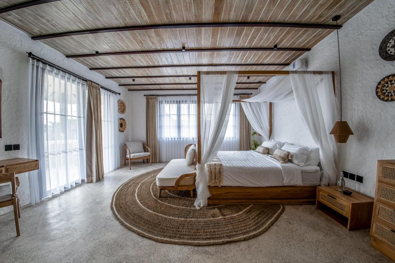 Putri Salju Villa By Evdekimi Ubud エクステリア 写真