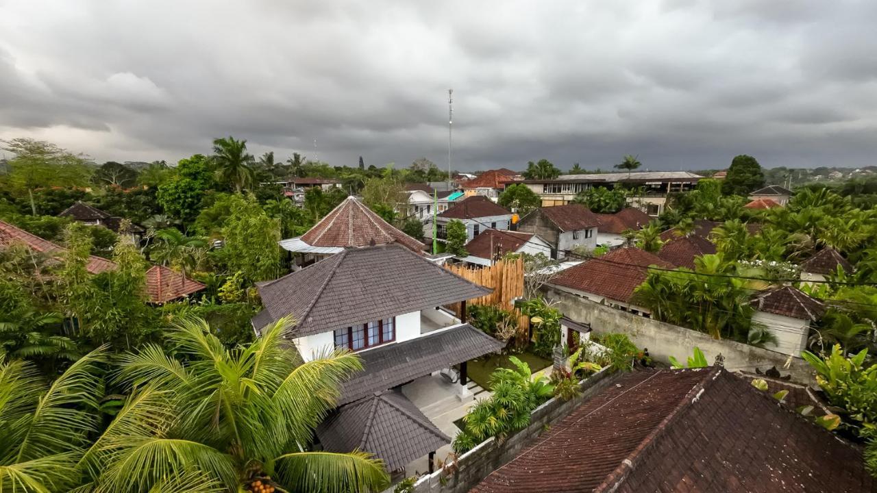 Putri Salju Villa By Evdekimi Ubud エクステリア 写真